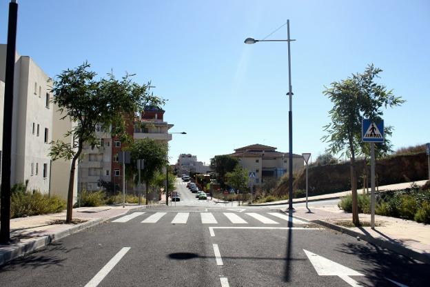 terminado movimiento de tierras y asfaltado